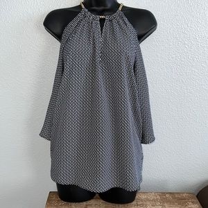 Michael Kors Cold Shoulders Top